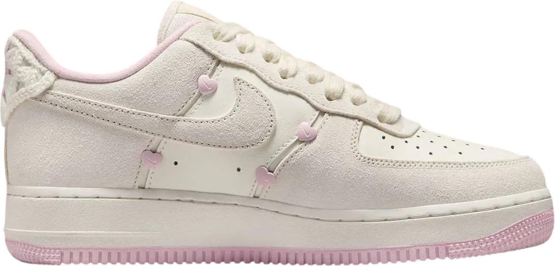Wmns Nike Air Force 1 Low Valentines Day 2025